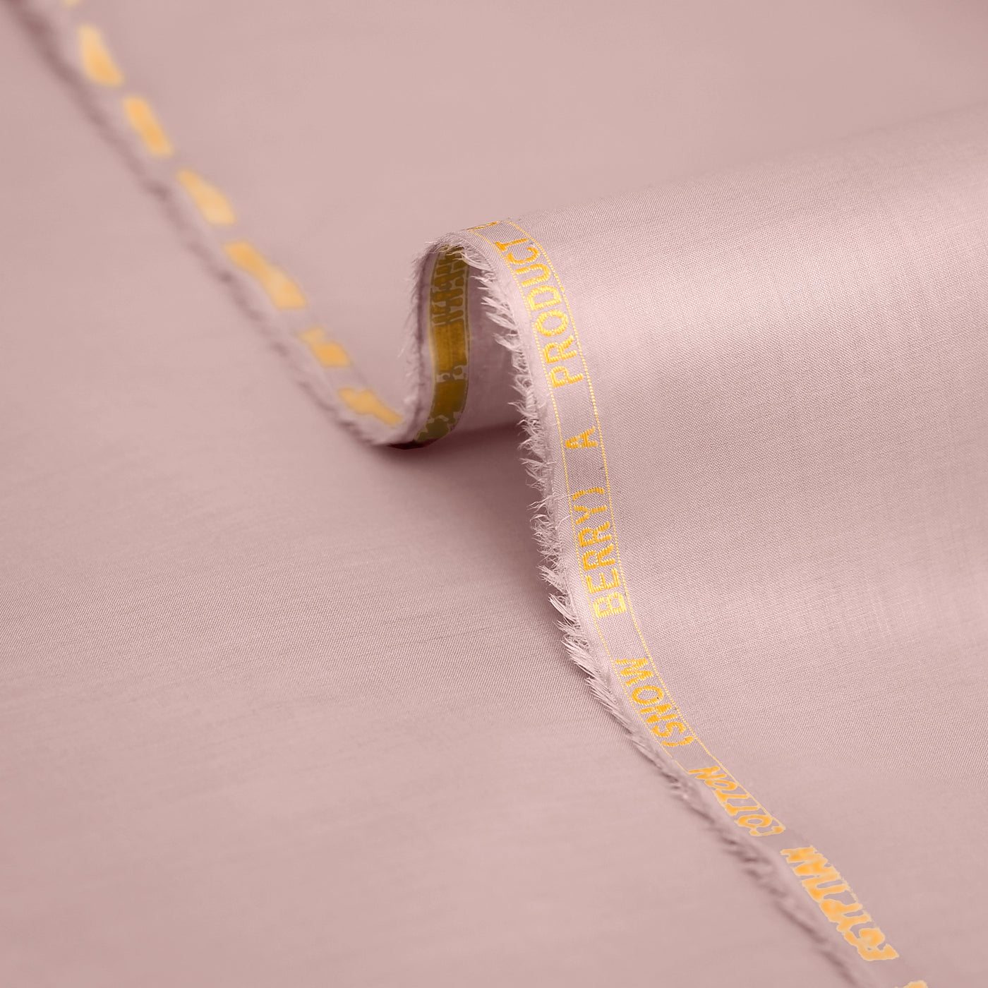 Snow Berry - 100% Super Fine Cotton
